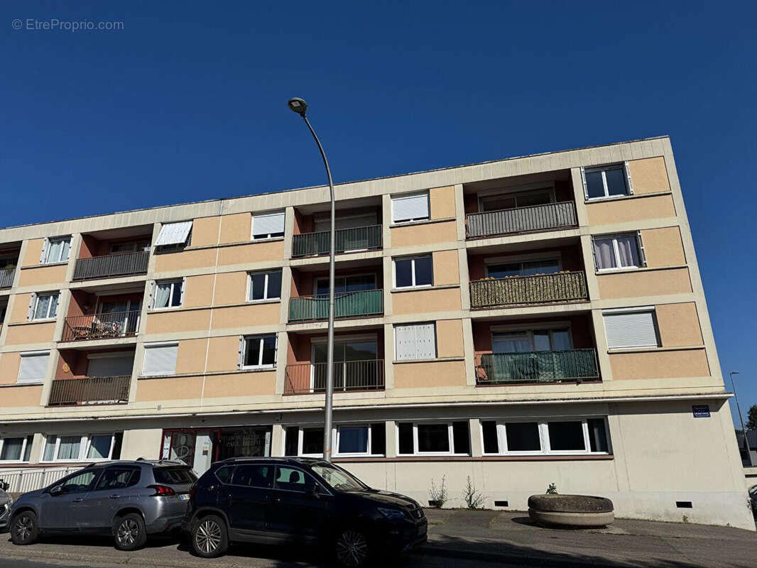 Appartement à DARNETAL