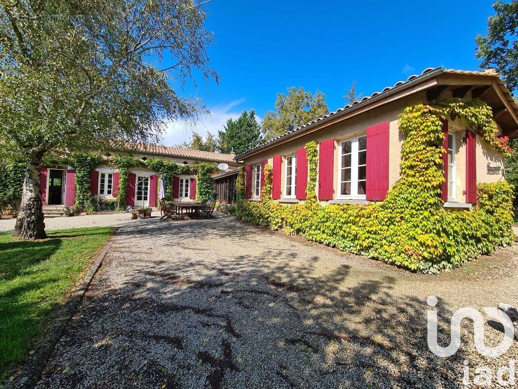 Photo 1 - Maison à MONFAUCON