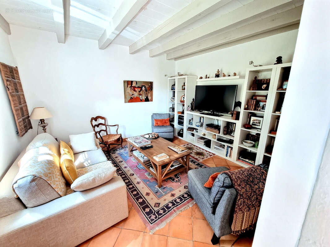 Maison à SAINT-JULIEN-EN-BORN