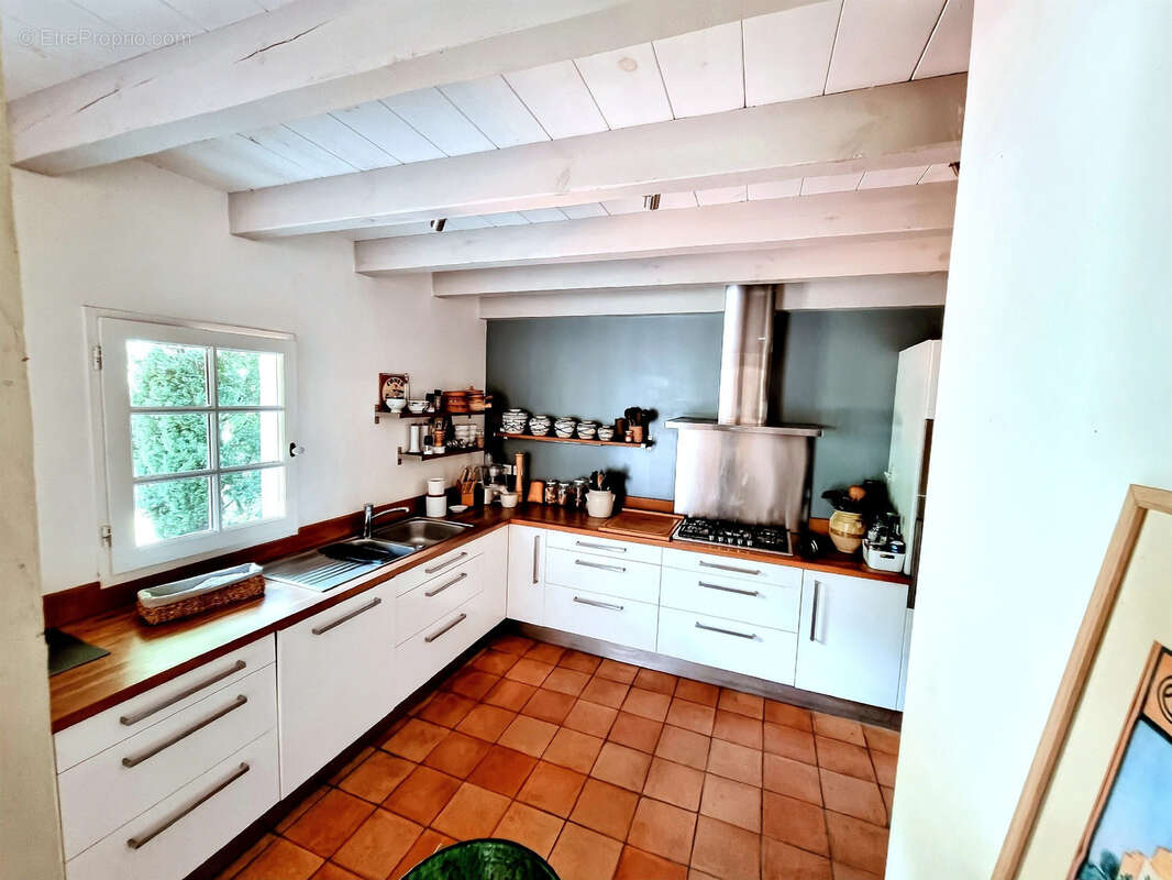 Maison à SAINT-JULIEN-EN-BORN