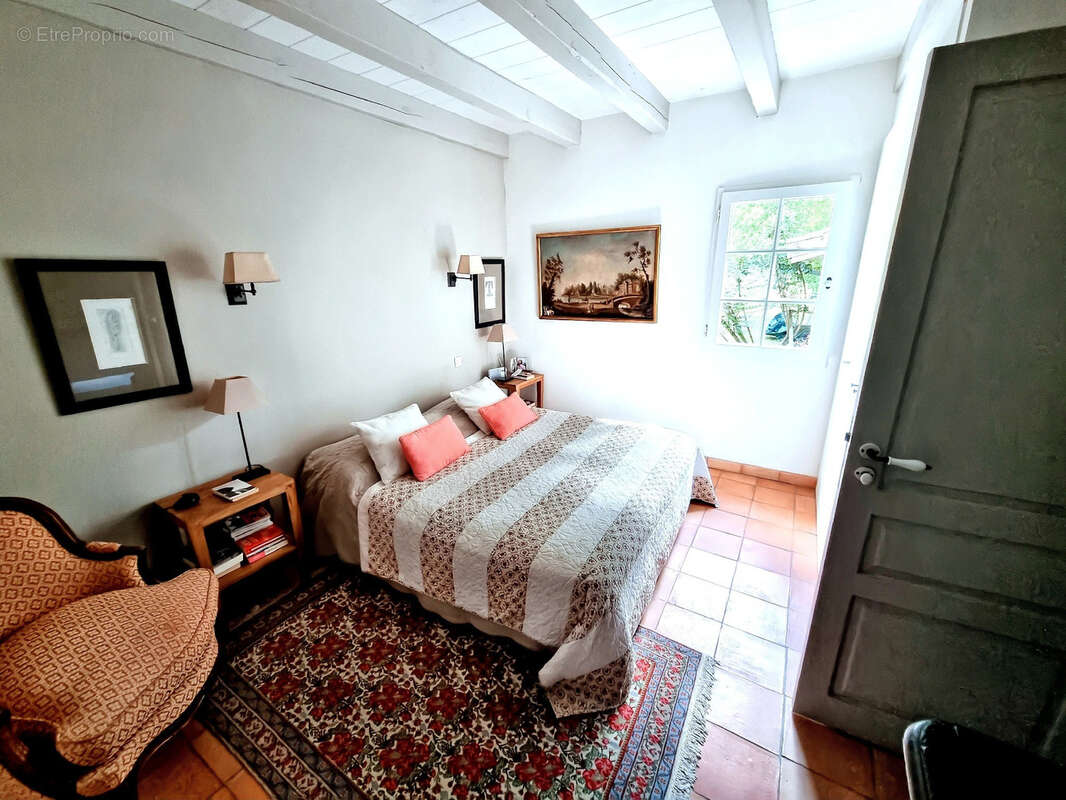 Maison à SAINT-JULIEN-EN-BORN