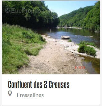 Commerce à FRESSELINES