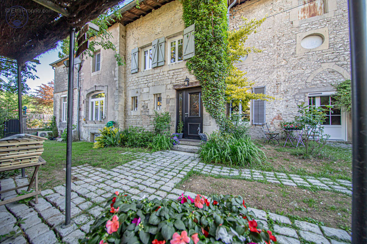 Maison à LIGNY-EN-BARROIS