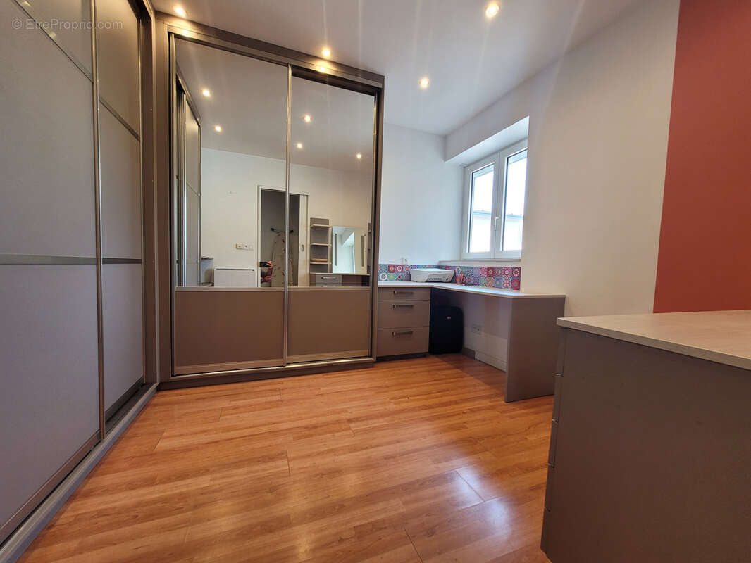 Maison à GOUY-SERVINS