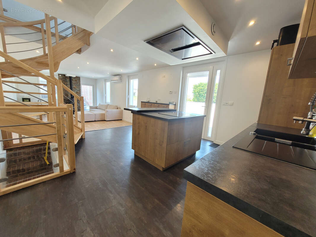 Maison à GOUY-SERVINS