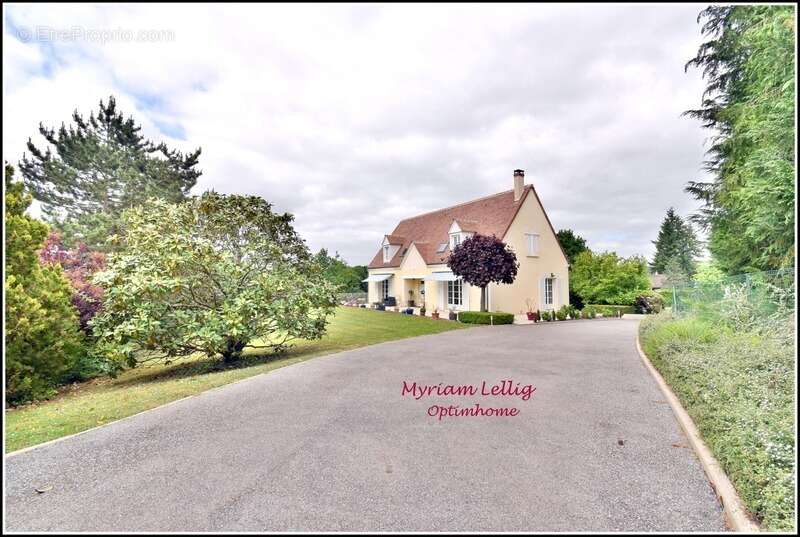 Maison à AULNAY-SUR-ITON