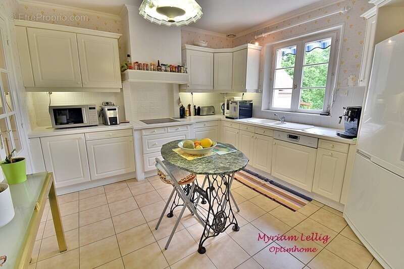 Maison à AULNAY-SUR-ITON