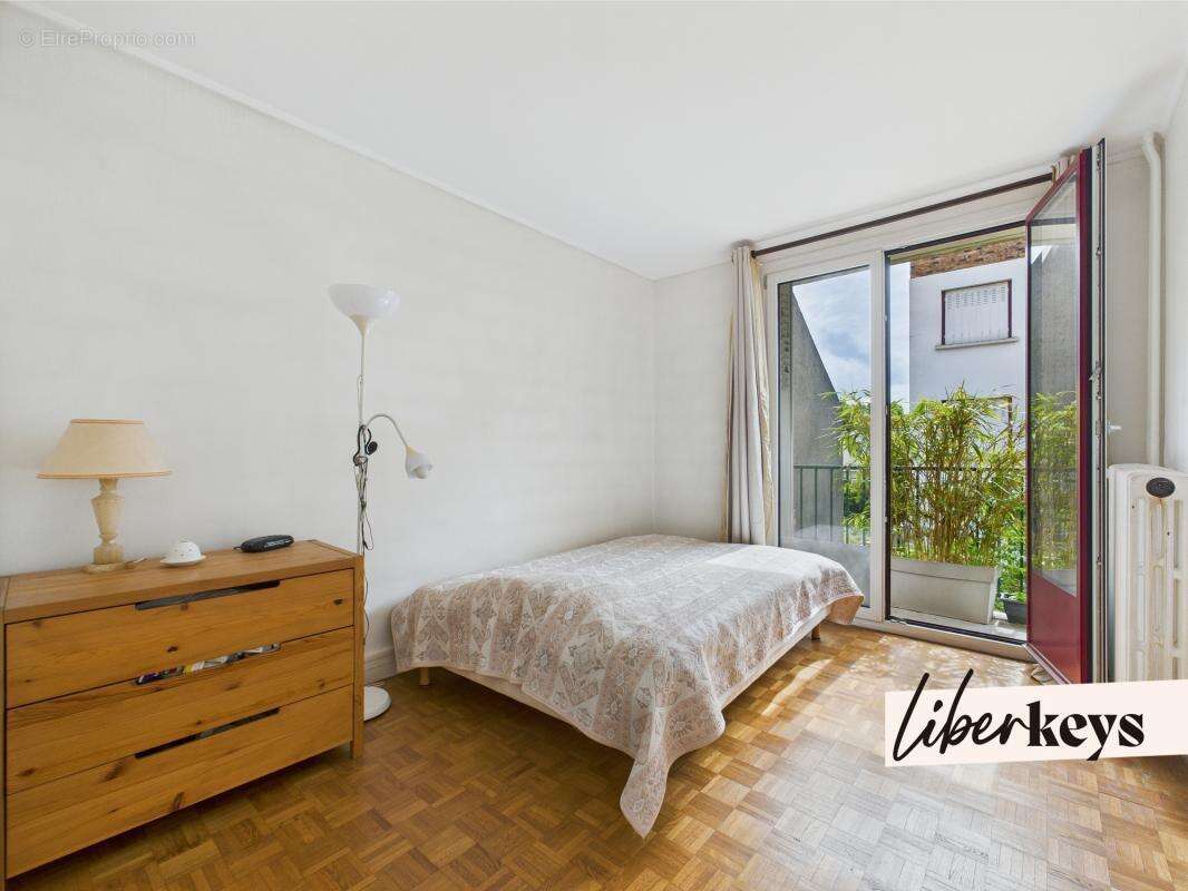 Appartement à SAINT-MAUR-DES-FOSSES