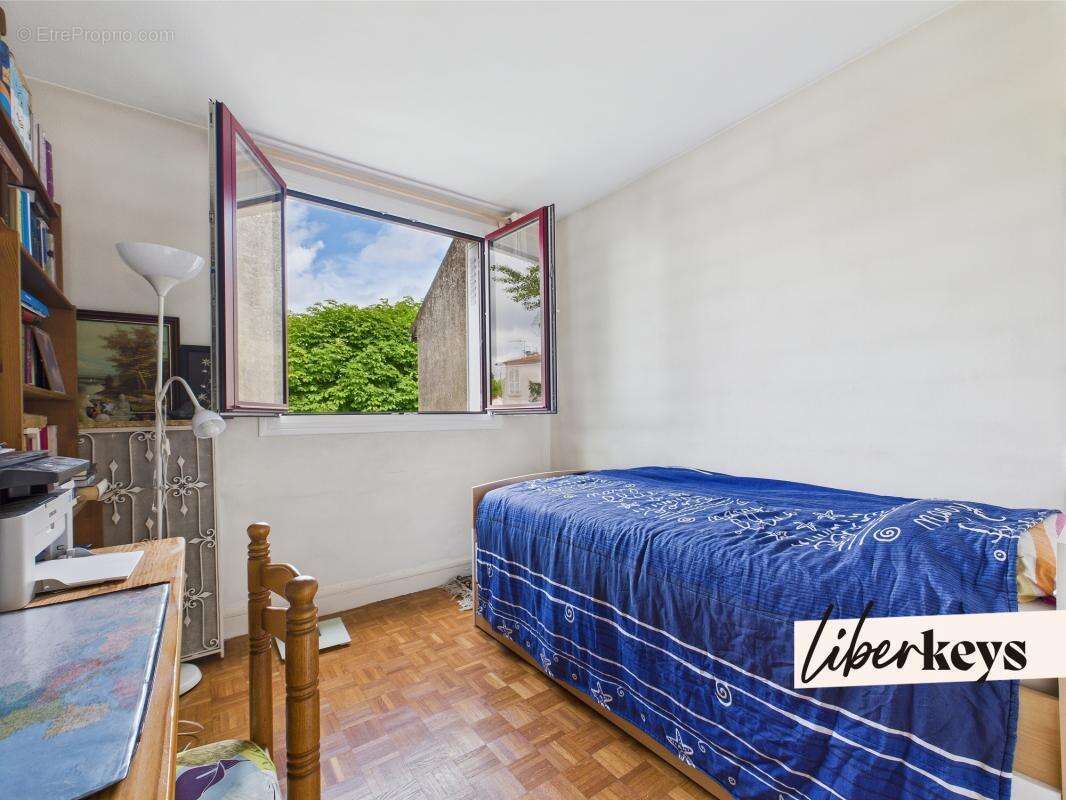 Appartement à SAINT-MAUR-DES-FOSSES