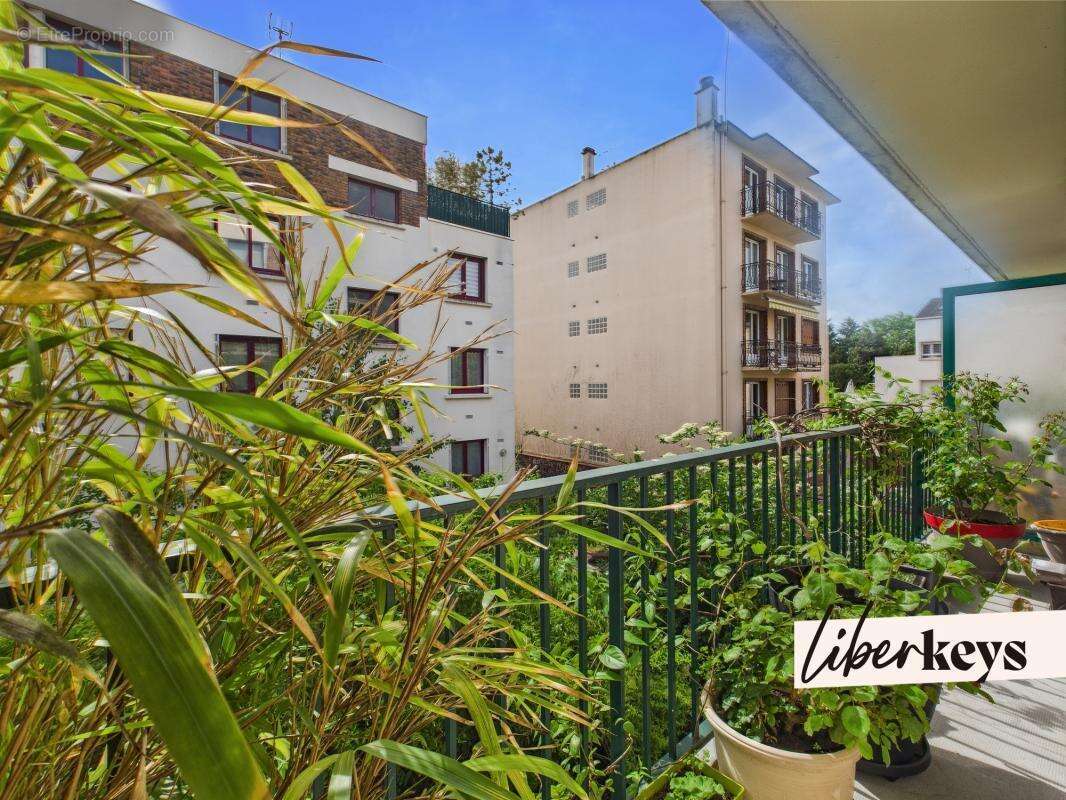 Appartement à SAINT-MAUR-DES-FOSSES