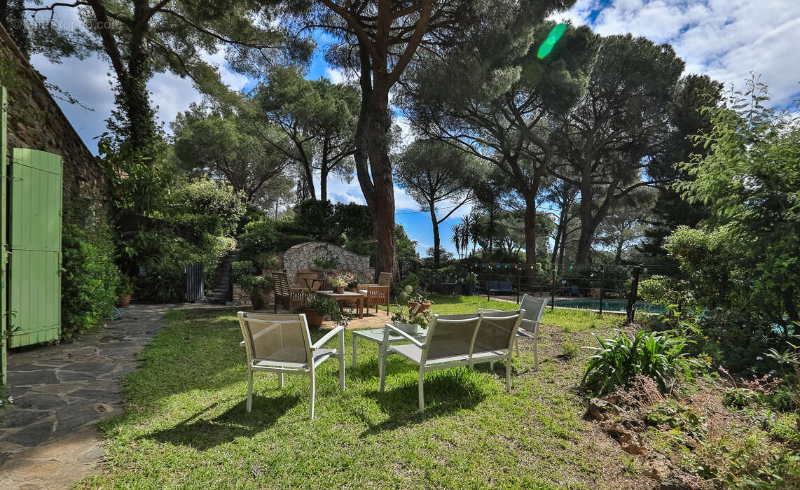 Maison à CAVALAIRE-SUR-MER