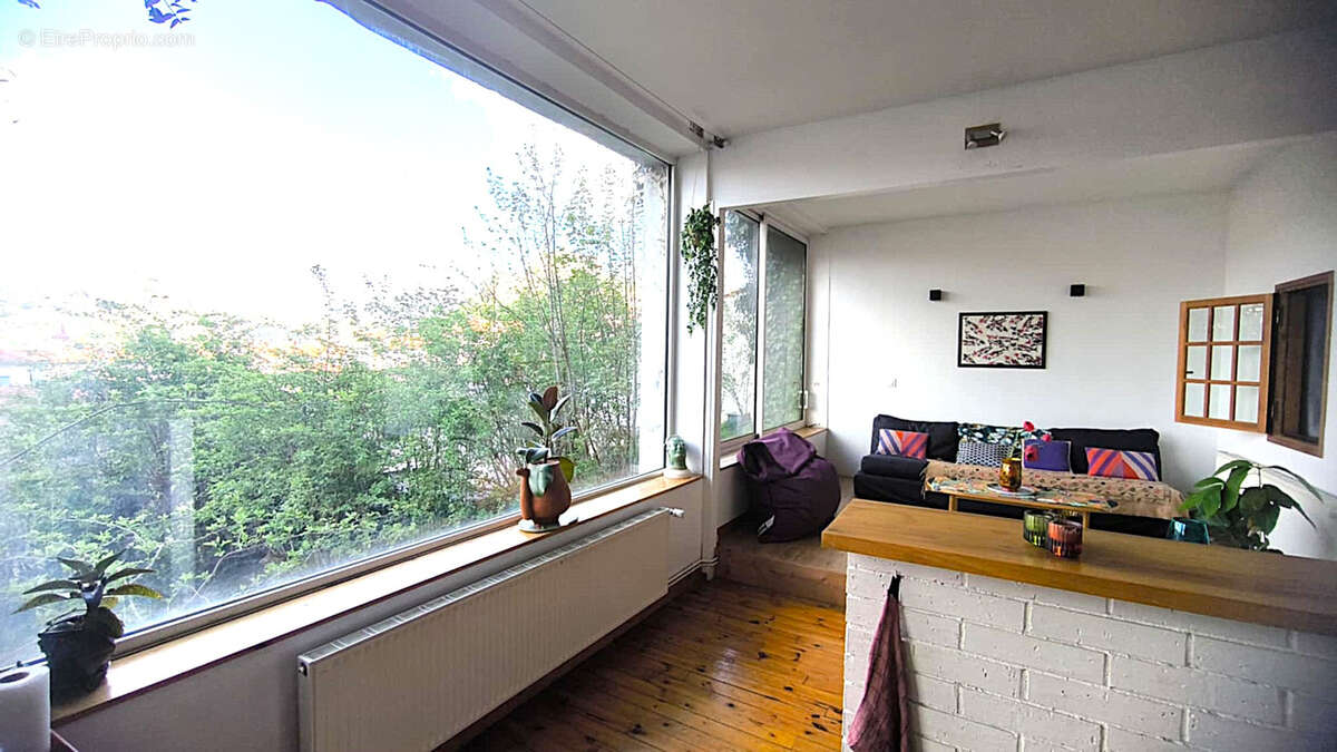 Commerce à LE PUY-EN-VELAY