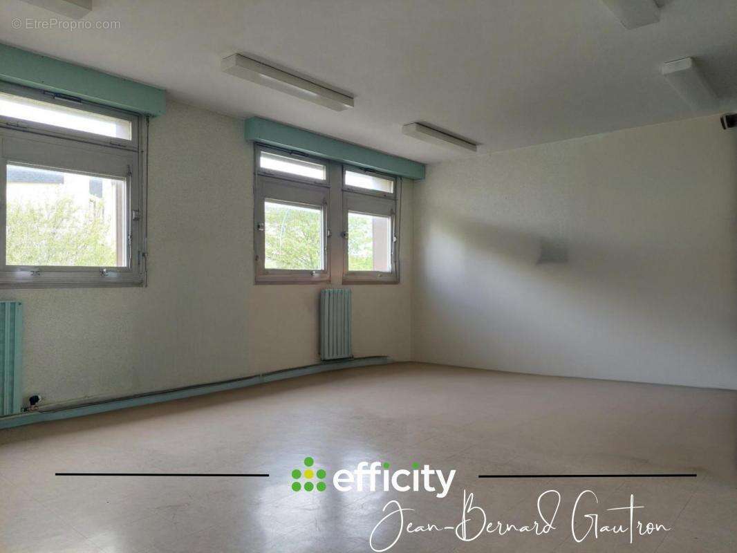 Commerce à GUINGAMP