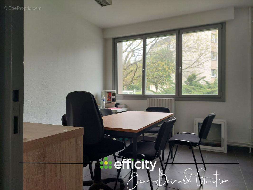 Commerce à GUINGAMP