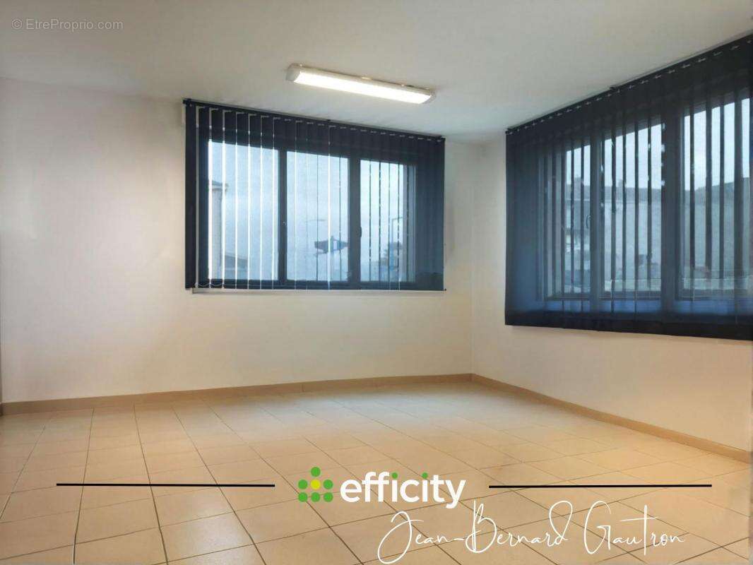 Commerce à GUINGAMP