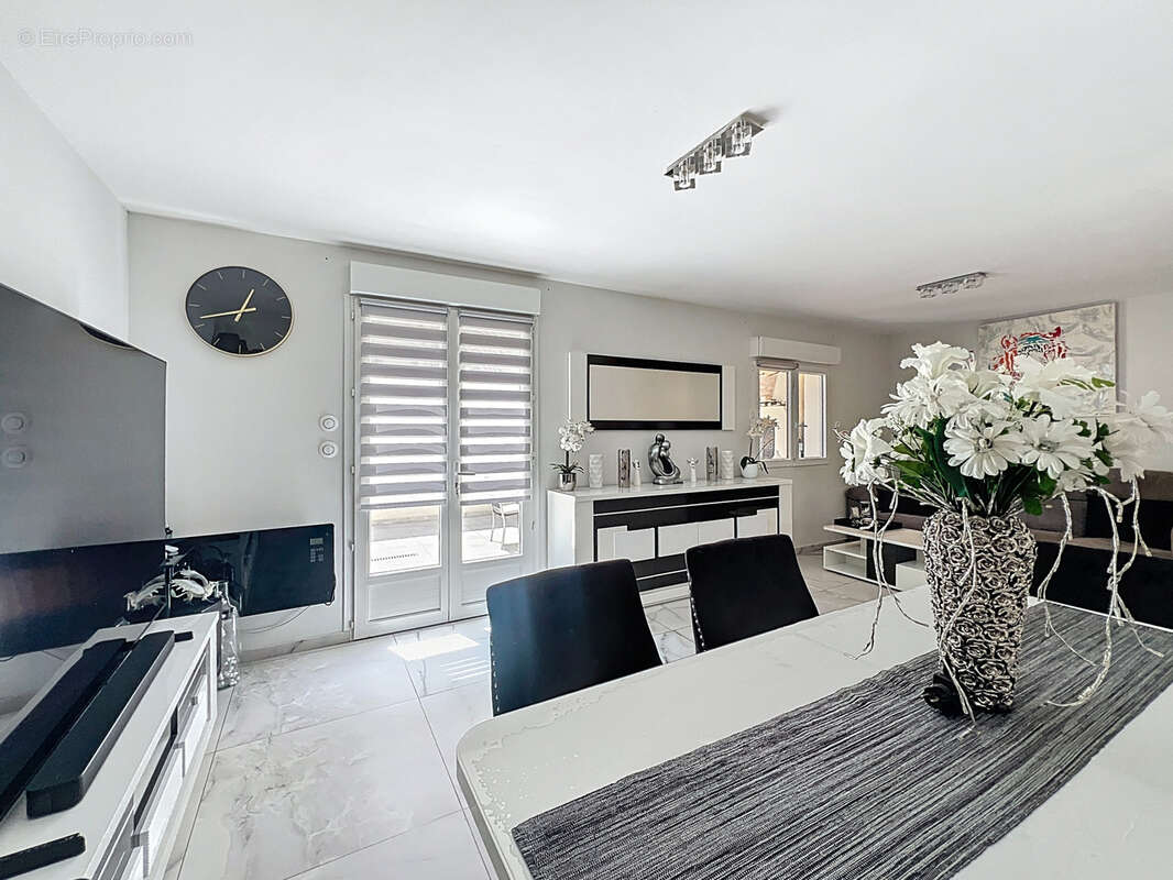 Maison à SAINT-CYPRIEN