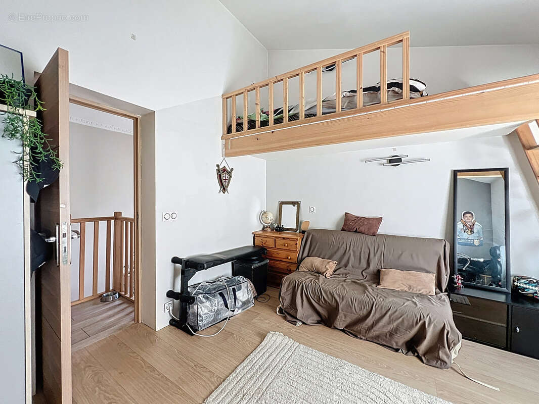 Maison à SAINT-CYPRIEN