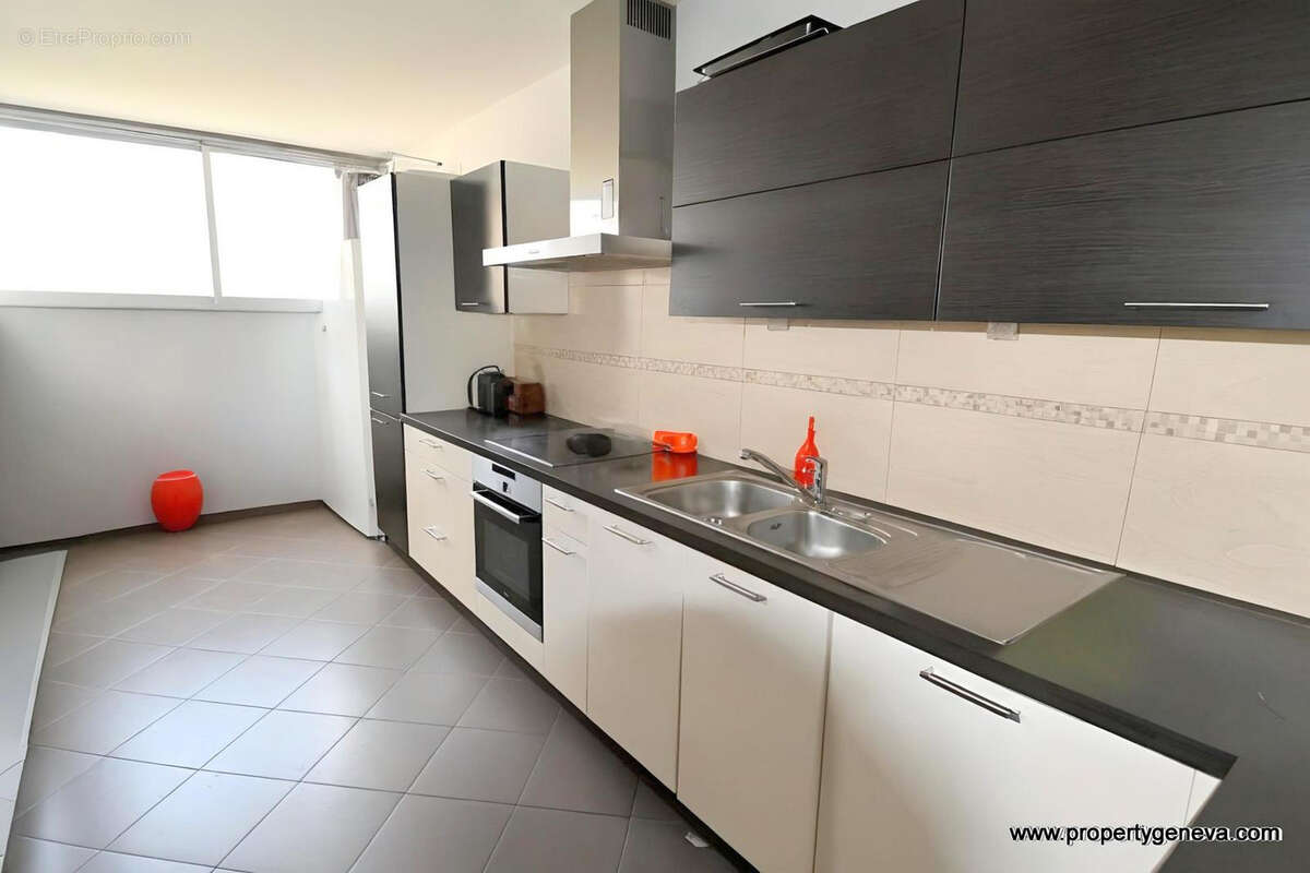 Appartement à FERNEY-VOLTAIRE