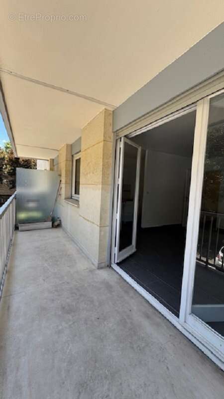 Appartement à SAINT-MAUR-DES-FOSSES