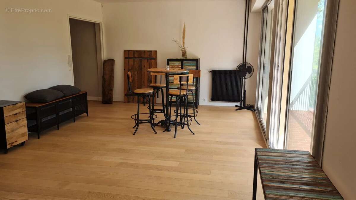 Appartement à CHAMBOURCY