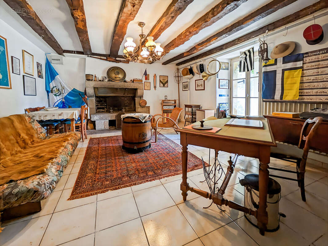 Maison à DOL-DE-BRETAGNE