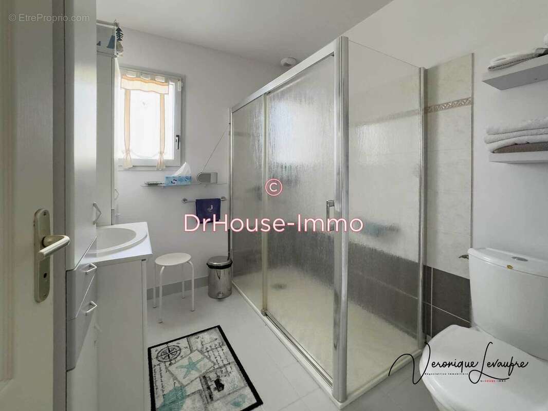 Maison à AGON-COUTAINVILLE