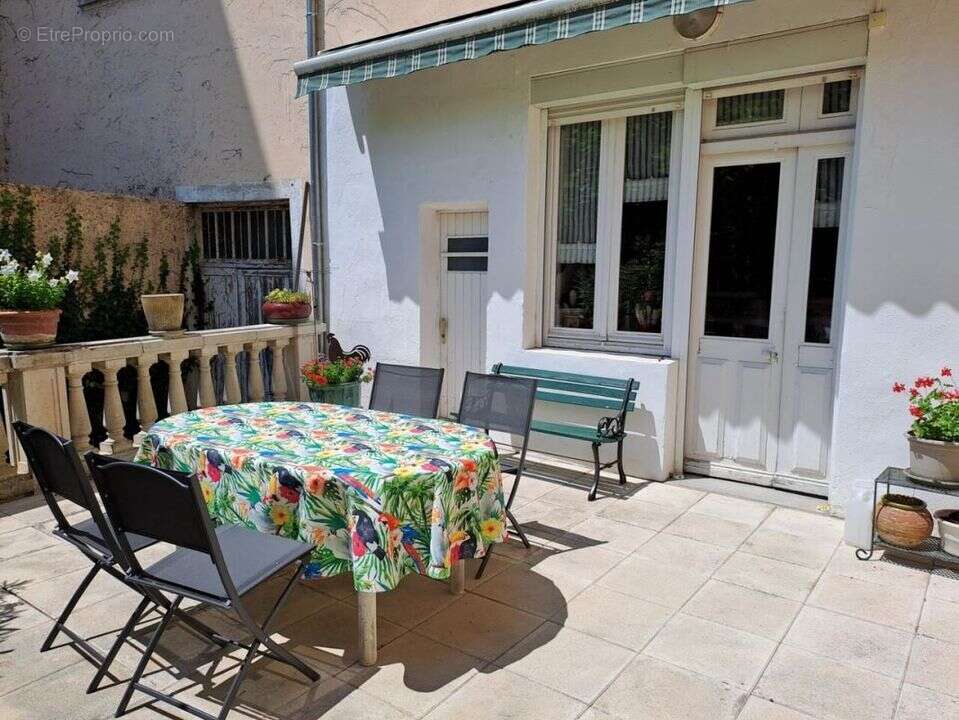 Maison à ROMANS-SUR-ISERE