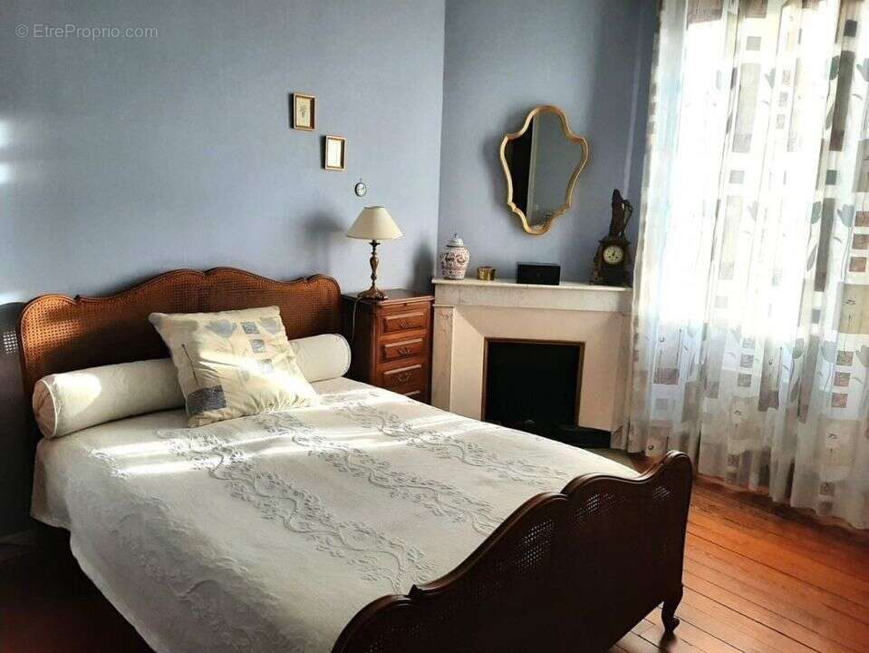 Maison à ROMANS-SUR-ISERE