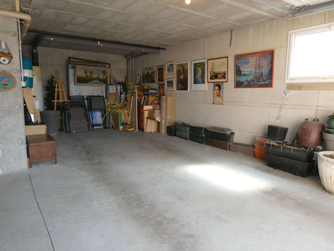 Maison à SAINT-LAURENT-DE-CHAMOUSSET