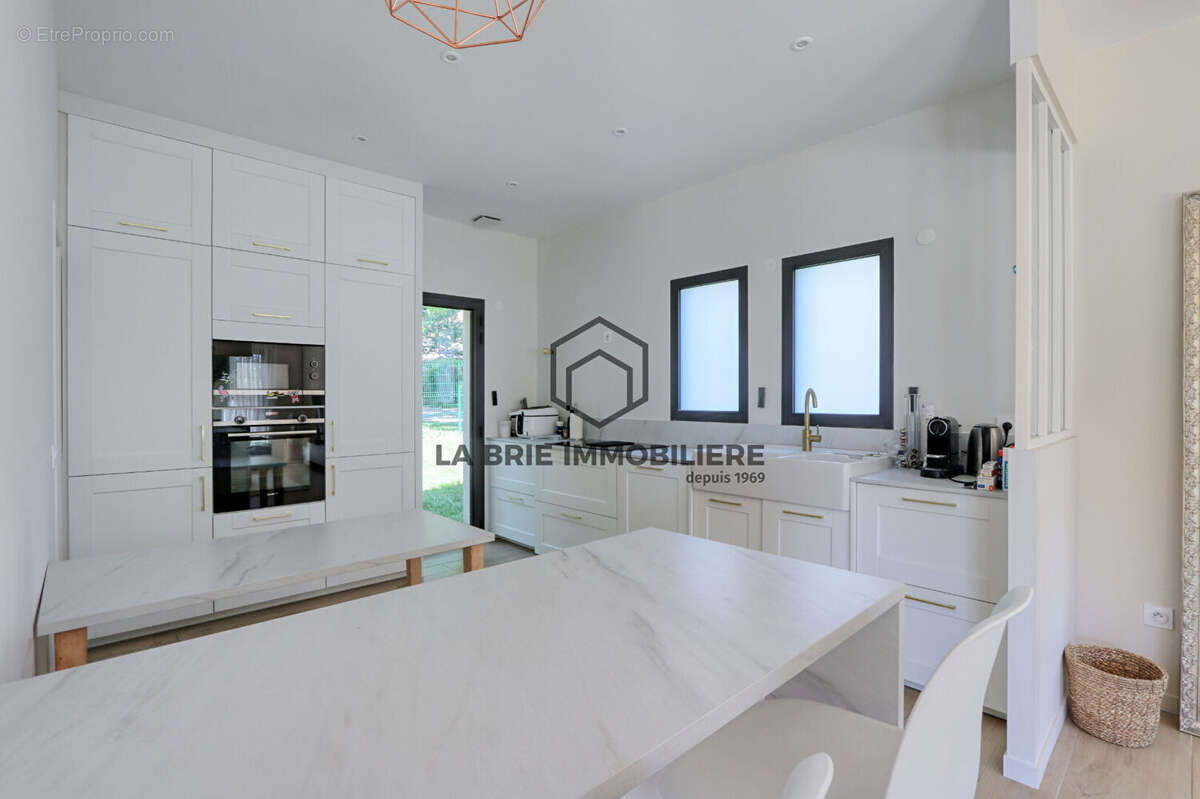 Maison à MAROLLES-EN-BRIE