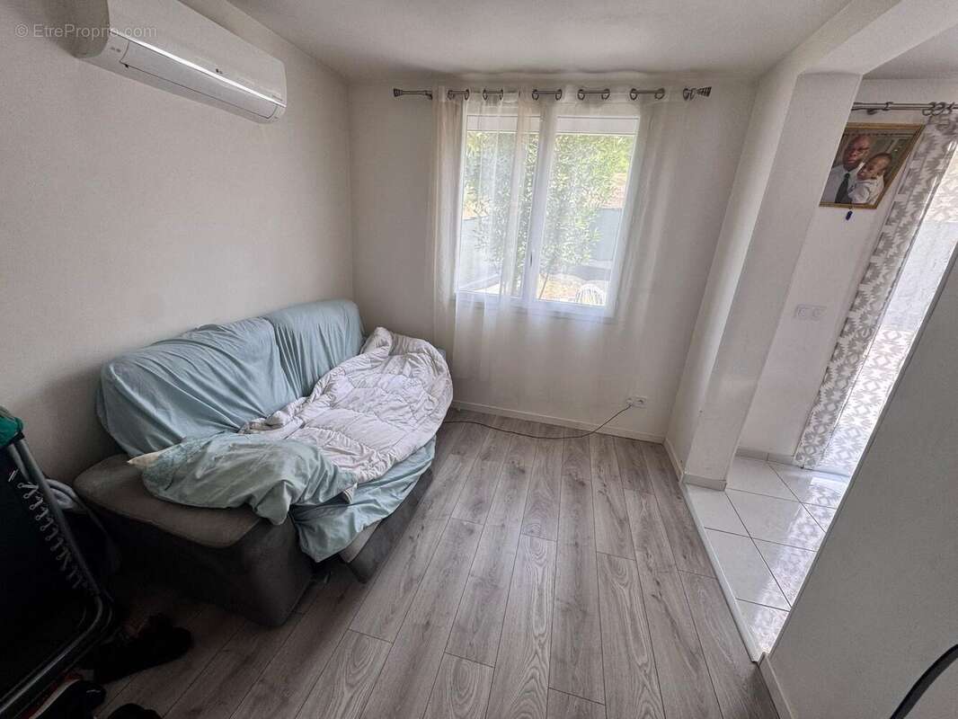 Maison à VIC-SUR-AISNE