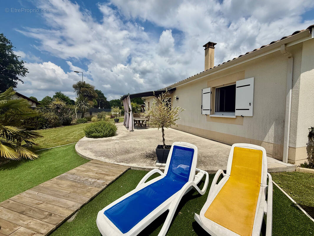 Maison à BELIN-BELIET