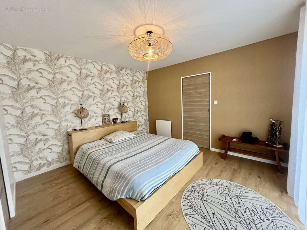 Maison à BELIN-BELIET