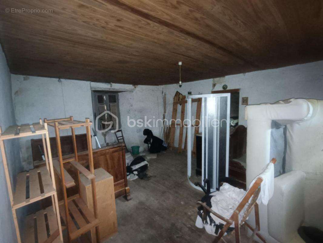 Maison à LE BUISSON-DE-CADOUIN