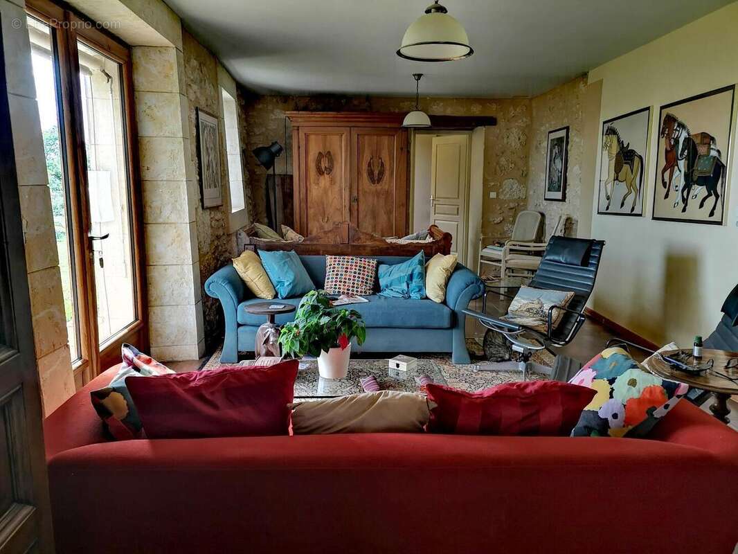 IMG20250516174037edit2342066491517101 - Maison à BARRAN