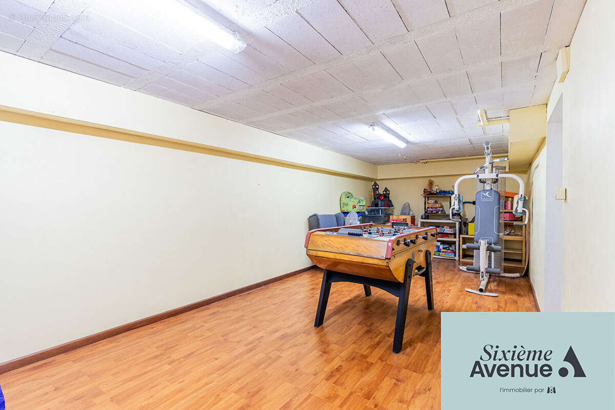 Maison à CHILLY-MAZARIN