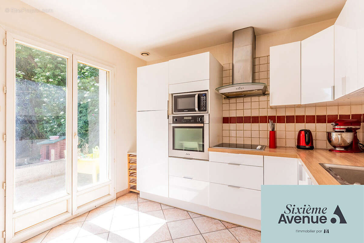 Maison à CHILLY-MAZARIN