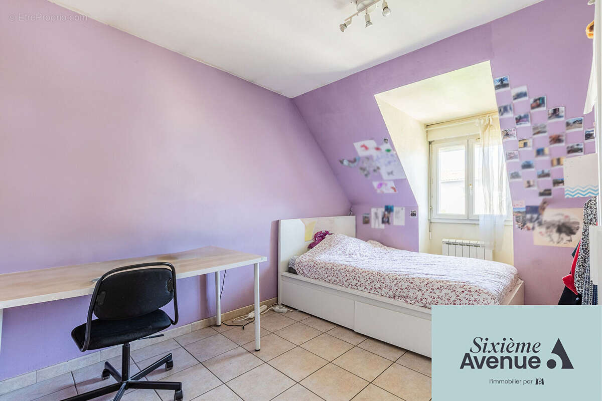 Maison à CHILLY-MAZARIN