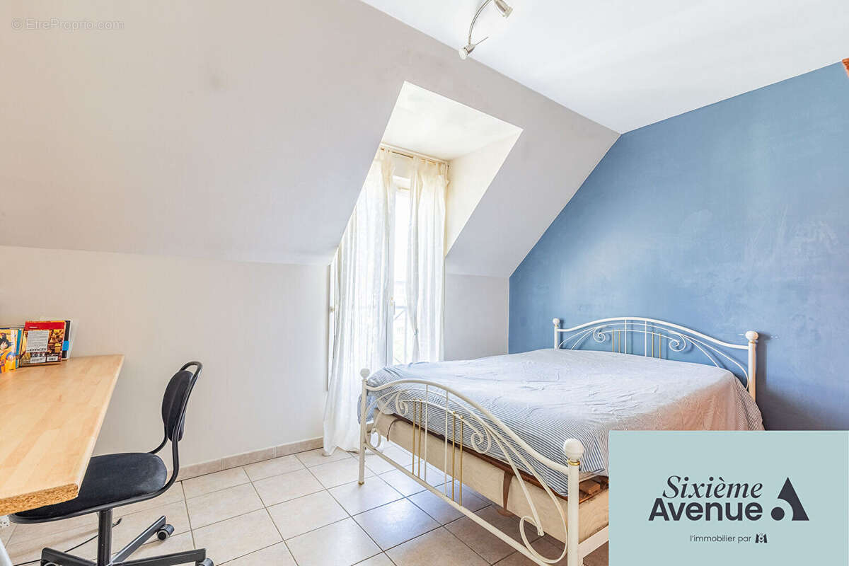 Maison à CHILLY-MAZARIN