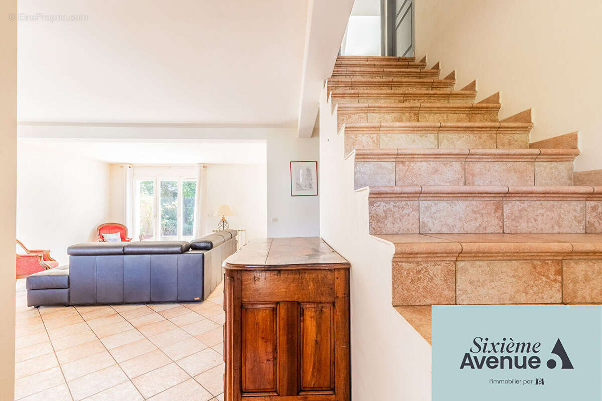 Maison à CHILLY-MAZARIN