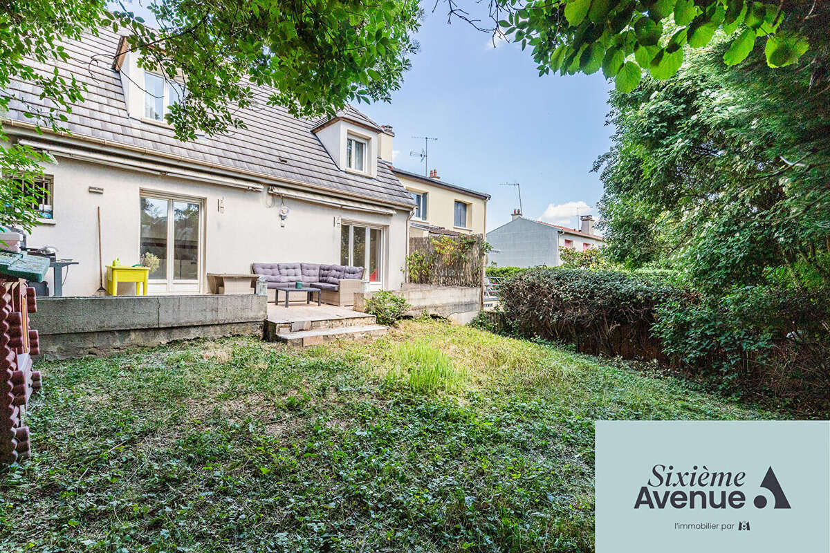 Maison à CHILLY-MAZARIN