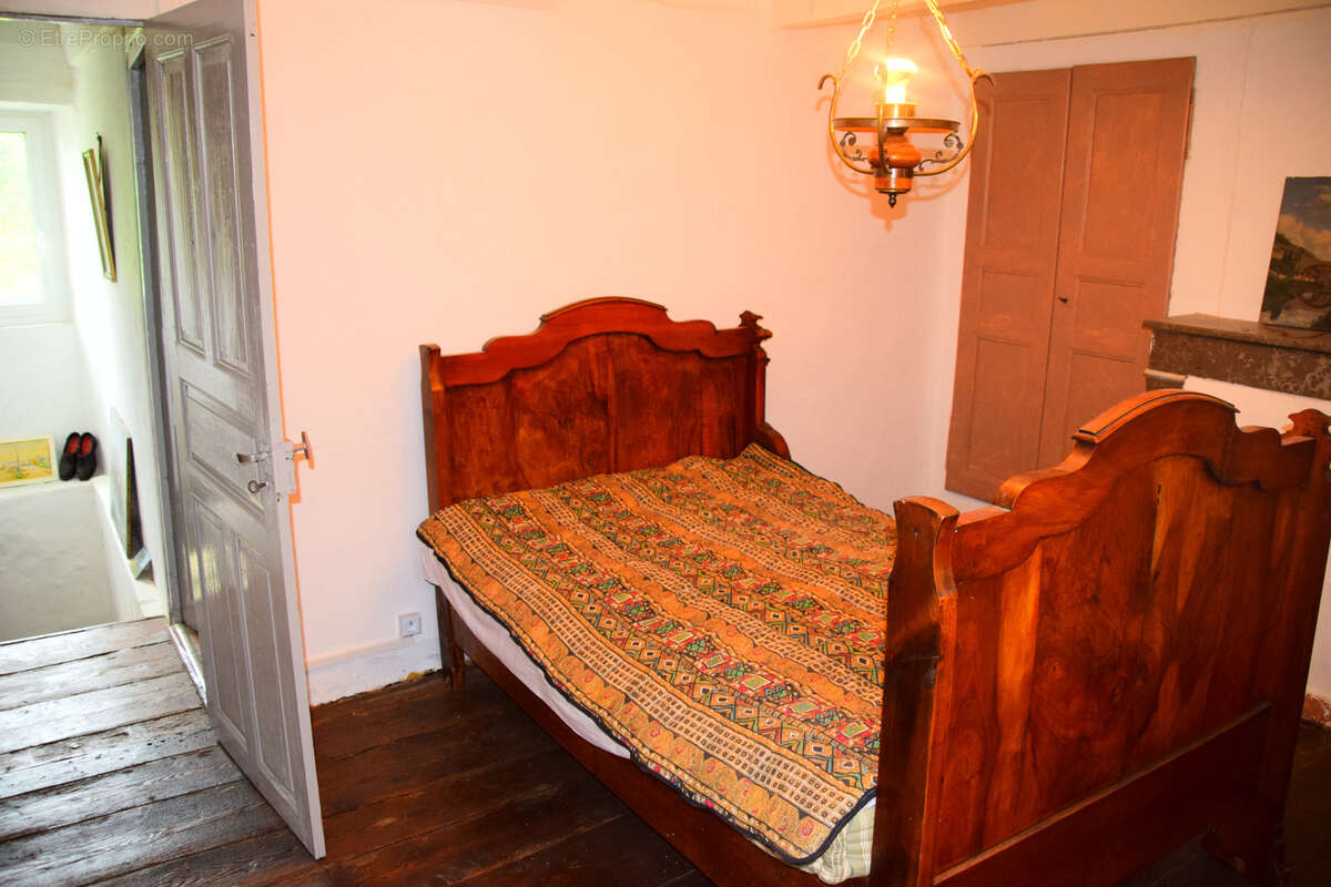 Maison à SAINT-CIRGUES-EN-MONTAGNE