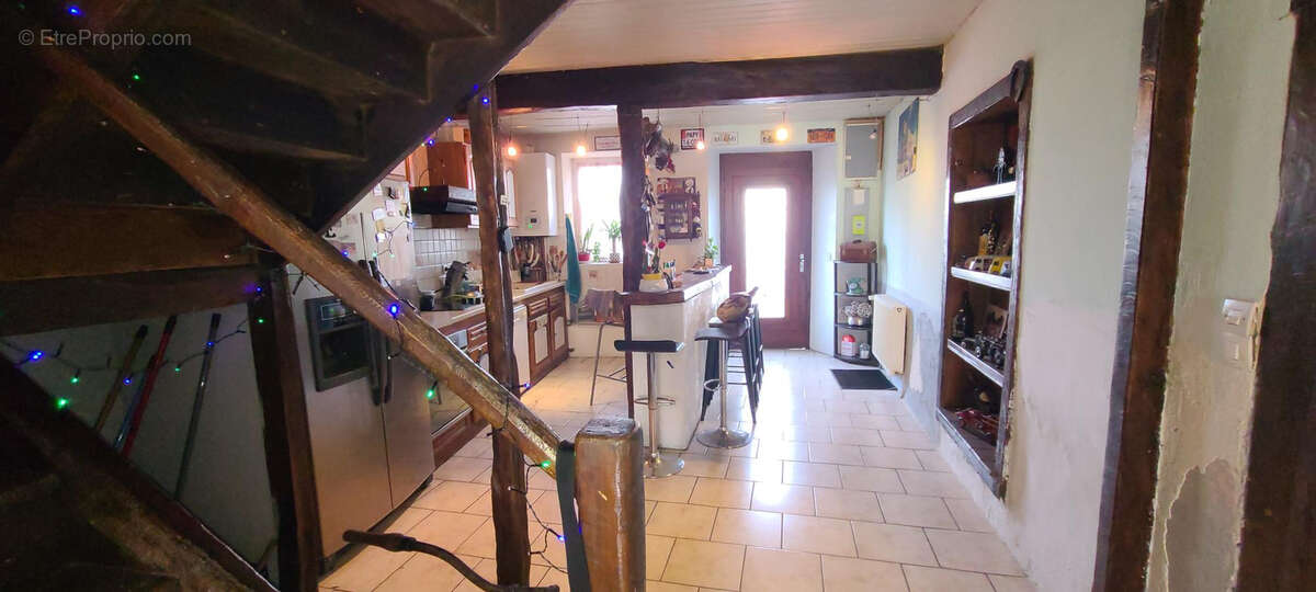 Maison à MONTREJEAU