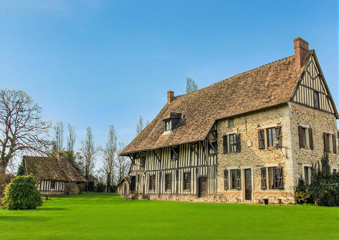Maison à PACY-SUR-EURE