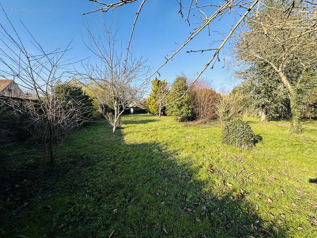 Maison à AUNAY-SOUS-AUNEAU