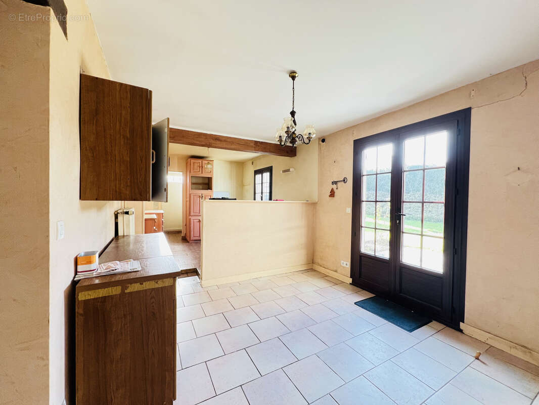 Maison à AUNAY-SOUS-AUNEAU