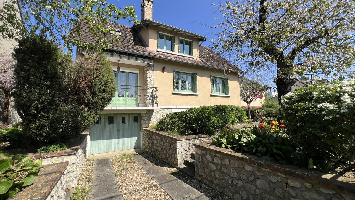 Maison à MORSANG-SUR-ORGE