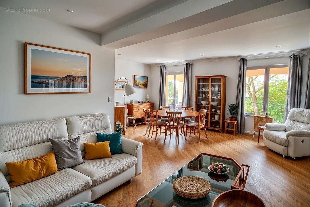 Maison à LA CALMETTE