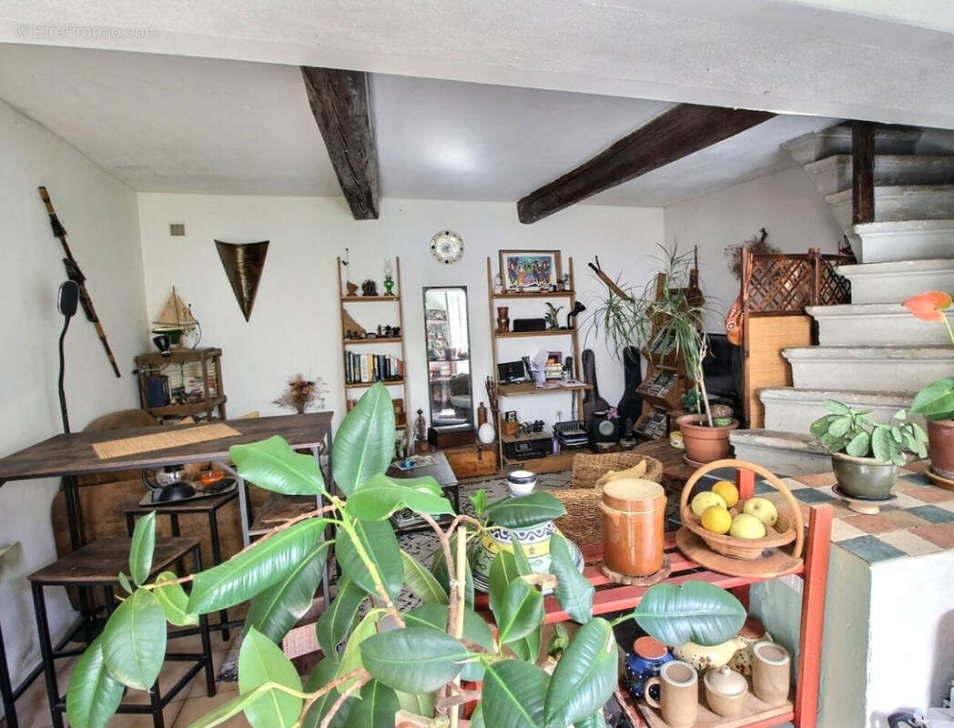 Maison à VALLABREGUES