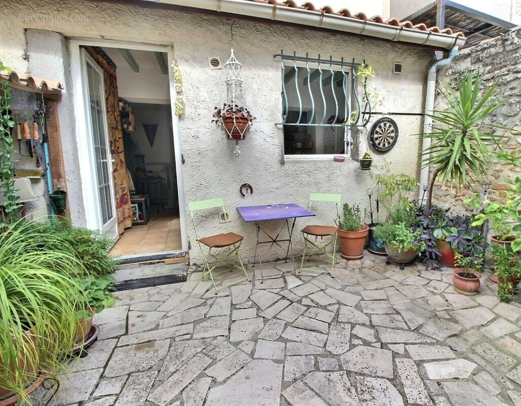 Maison à VALLABREGUES